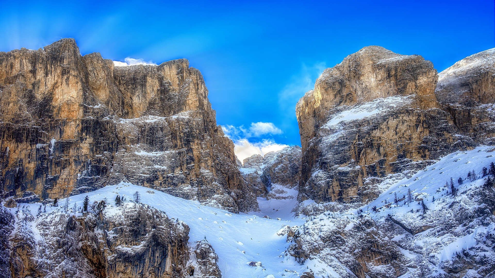 仰泳入水角度技术细节解析，仰泳手臂入水技术