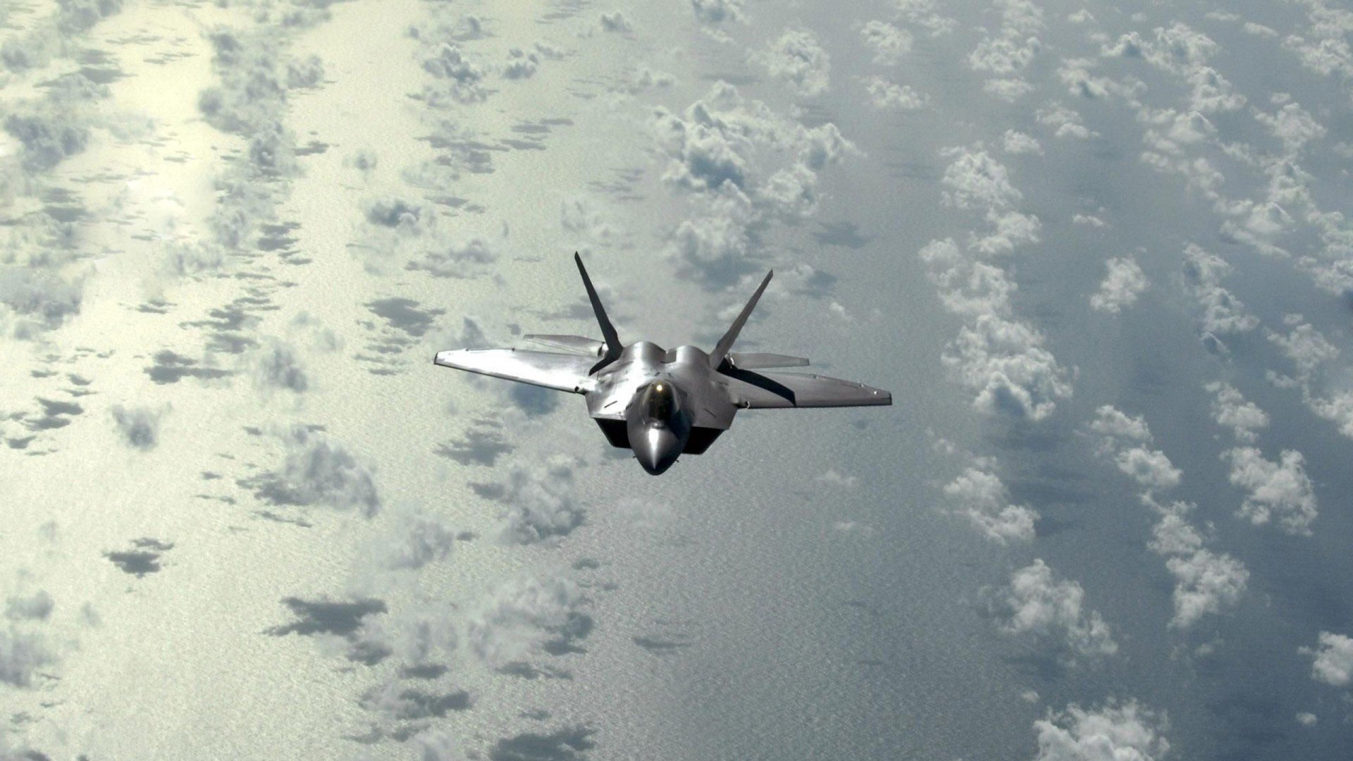 库里训练中命中率惊人状态回归，库里本赛季三项命中率