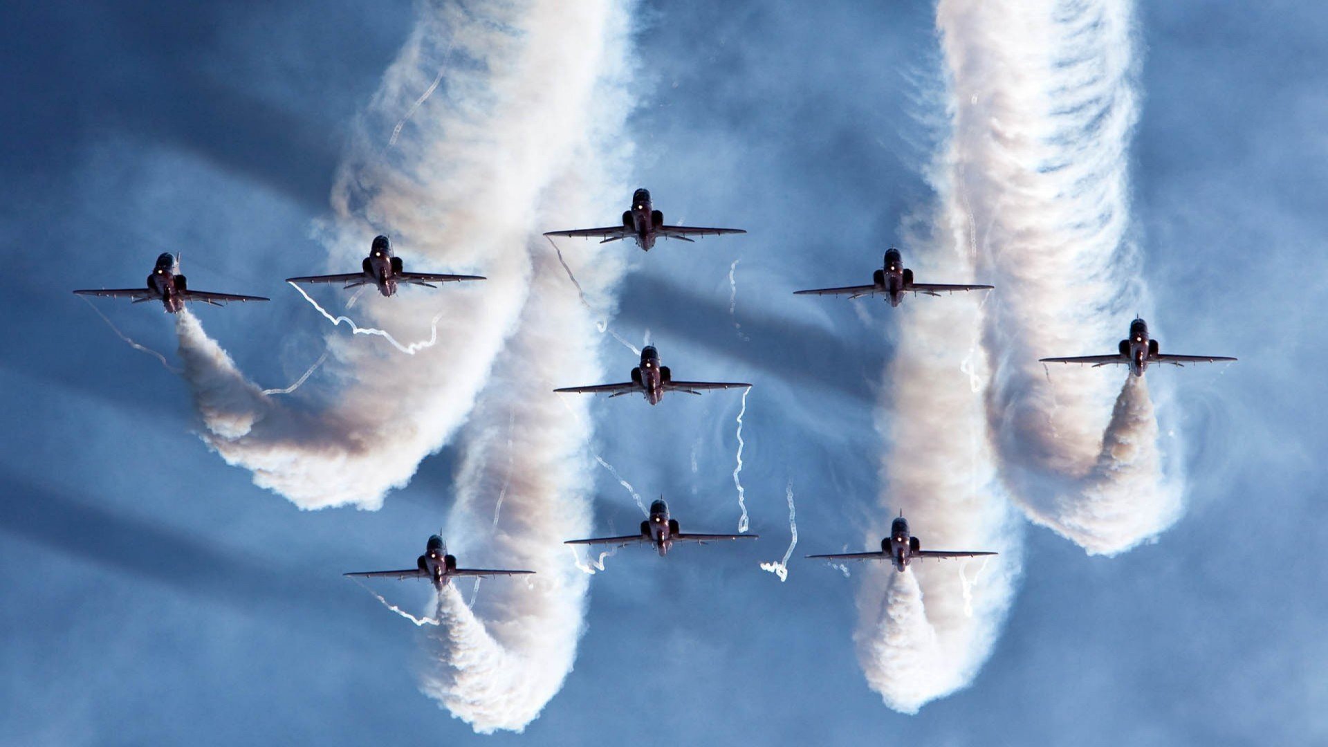 B 体育官网-新西兰全黑队无缝的进攻与防守配合堪称极致，新西兰全黑队队长