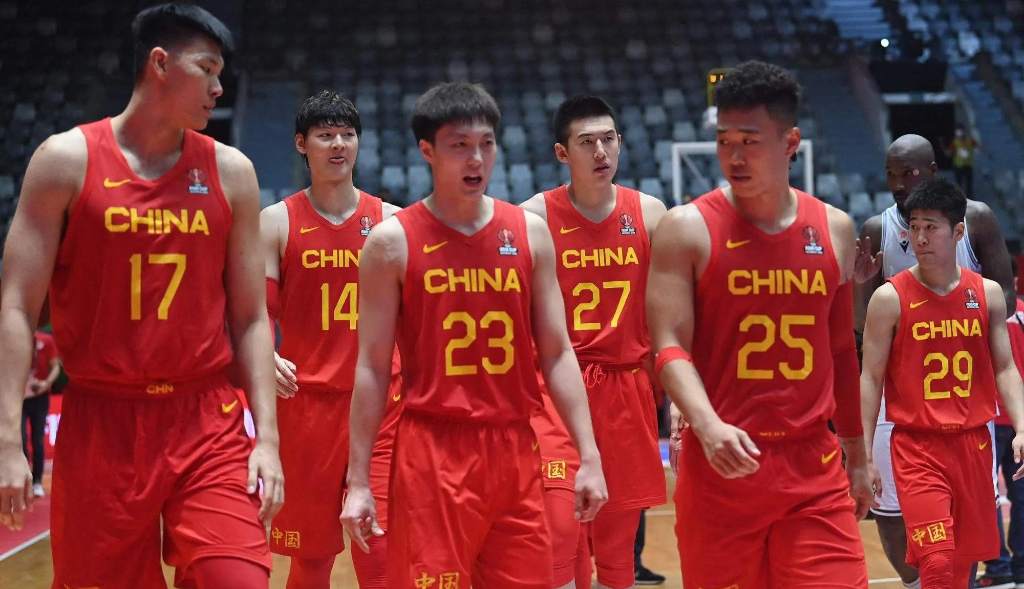 B体育官方网址：中国男篮：亚洲杯备战，新老搭配能否擦出火花？的简单介绍