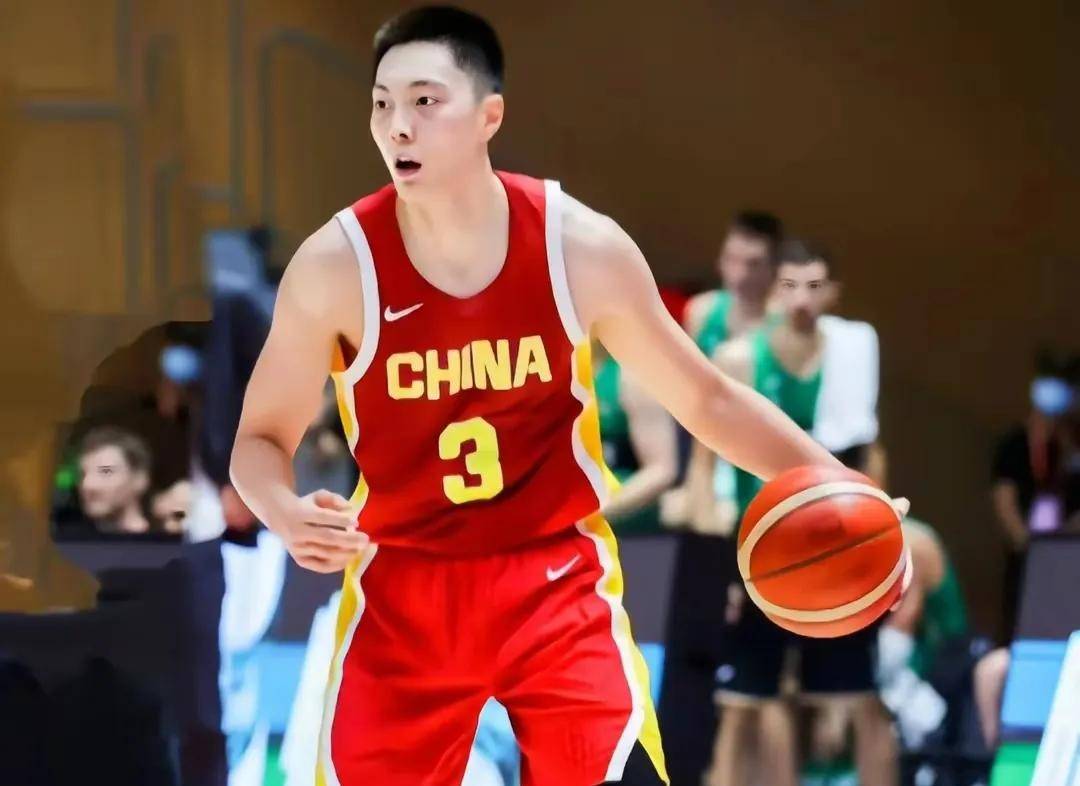 包含B体育官方网址：中国男篮：新阵容磨合，亚洲杯能否带来惊喜？的词条
