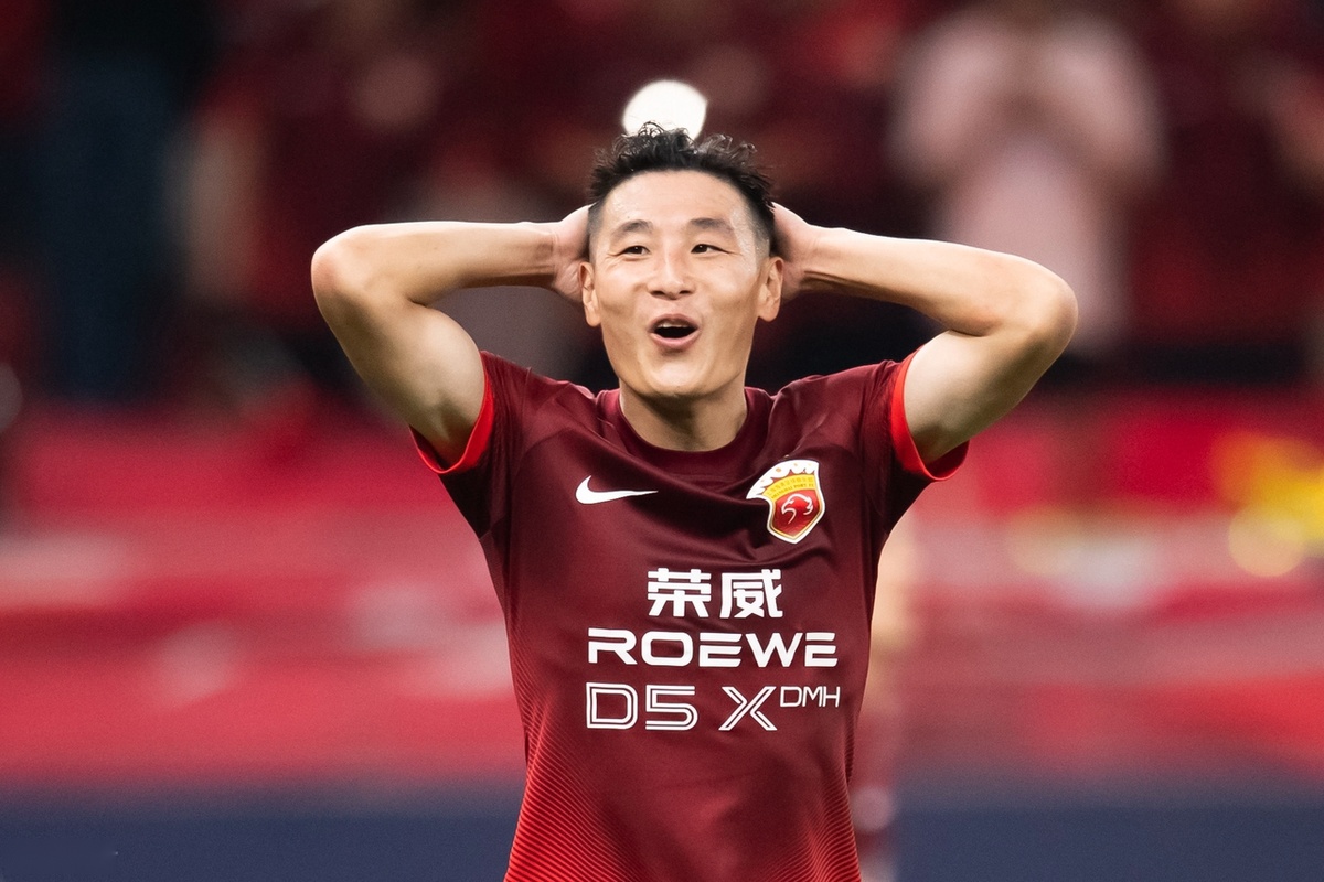 B体育平台:武磊“亚洲足球先生”提名，球迷：这是在“安慰”他吗？的简单介绍